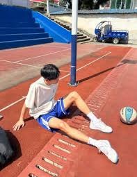 拜仁卡尔儿皇梦