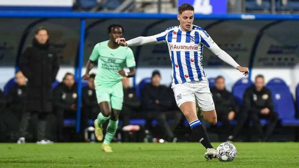 体育官方：拉亚租借加盟阿森纳