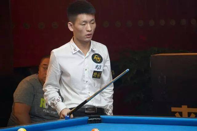 他的持续高 他的持续高