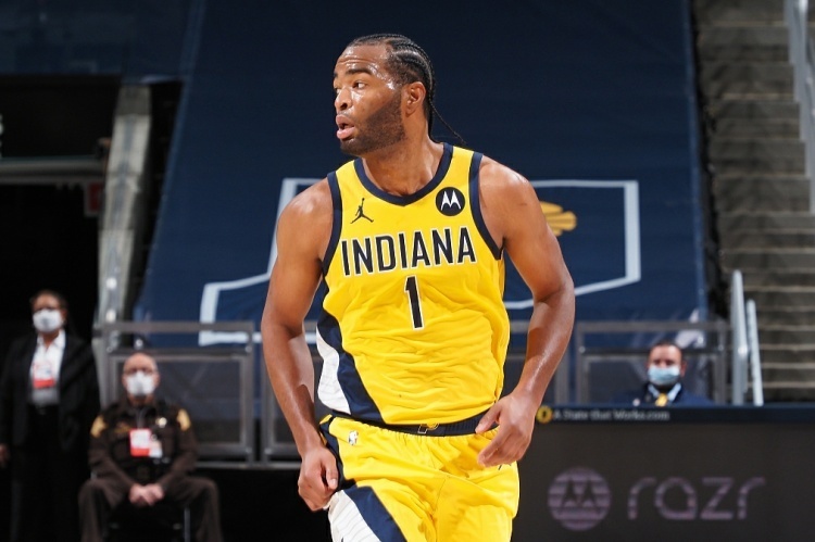 相比之下 相比之下